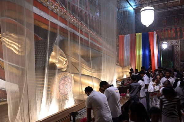 FOTOS: Así se observa la Luna de Nieve en Honduras y el mundo