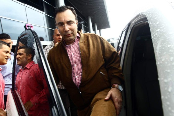 Luis Zelaya: Lobo debe ser requerido por la justicia