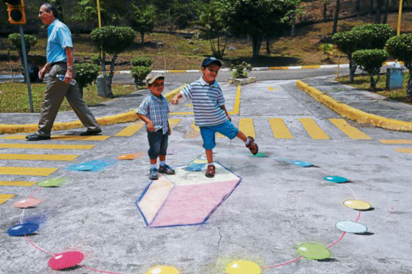 El arte y la solidaridad reunieron a las familias