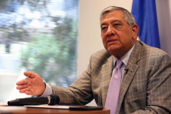 Honduras pedirá elecciones democráticas para Venezuela