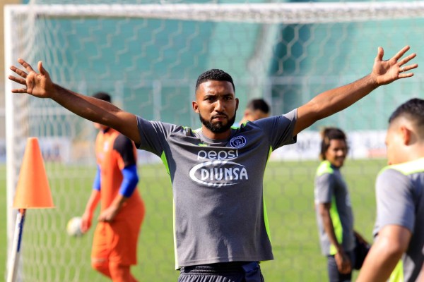Reynieri Mayorquín: Motagua está haciendo lo que Diego quiere