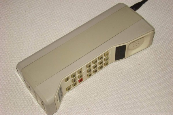 Así ha evolucionado a través de los años el diseño de los celulares