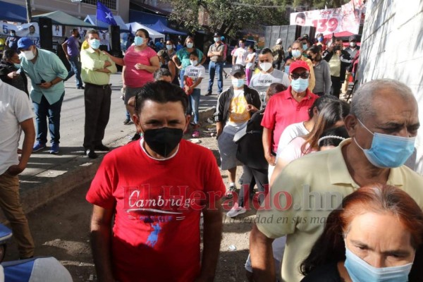 Las 20 imágenes que dejó la jornada electoral en la capital