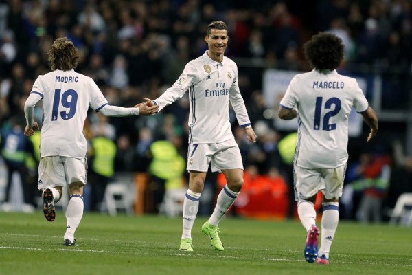 Real Madrid remonta y vence 2-1 al Betis