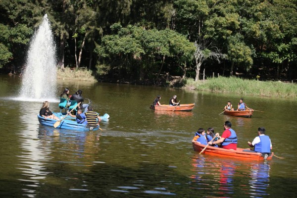 Una de las mejores formas de tener comunicación directa con la naturaleza es a través de las canoas (Fotos: Efraín Salgado/EL HERALDO)