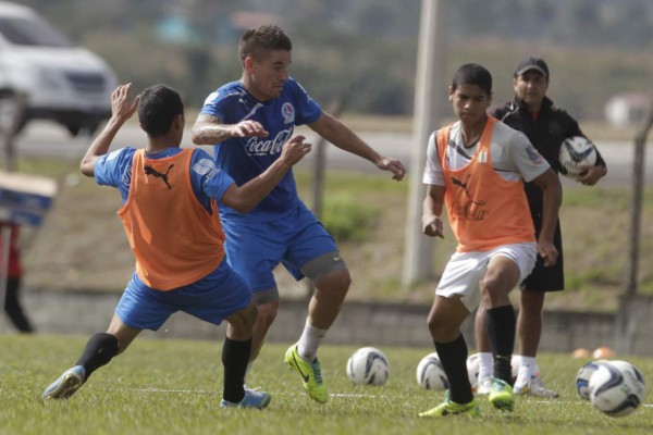 Olimpia debutará en la Copa Presidente con 12 bajas