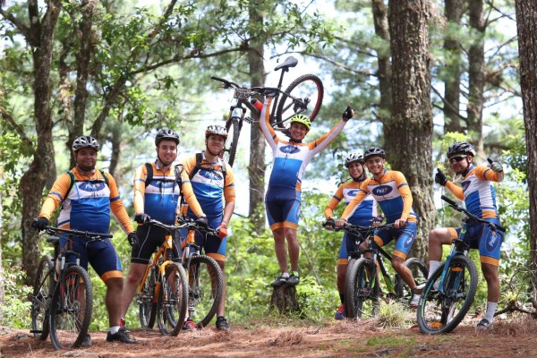 En un año se han convertido en un fuerte Team Paiz, 'somos una familia”