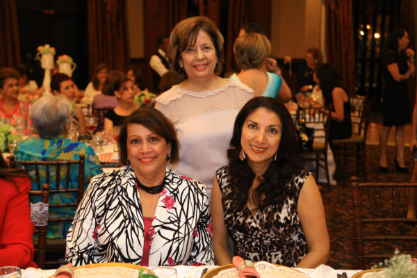 Alegre bienvenida para Olivia