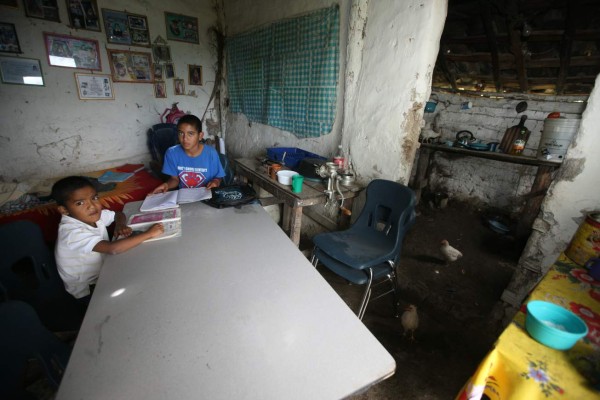 Recorrido de solidaridad en comunidades de Talanga y Cedros