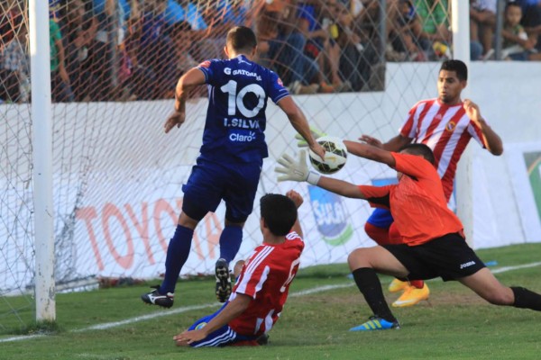 Motagua ocupó una mano para clasificar a octavos