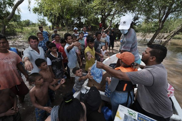 En calamidad habitantes en los bajos de El Progreso tras destrucción de huracanes