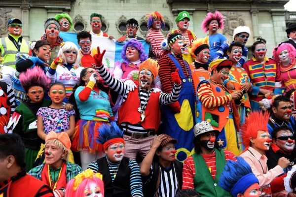 Payasos latinoamericanos invaden Guatemala