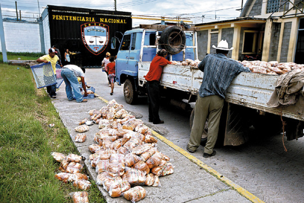DNSEP: Custodios son culpables de la corrupción en la Penitenciaría