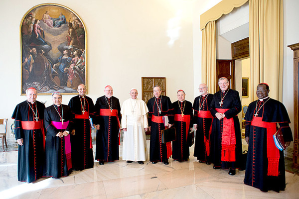 Consejo de cardenales quiere 'renovar' la Iglesia