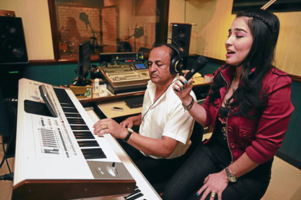 Pisttola y Génesis, nuevos rostros de la música