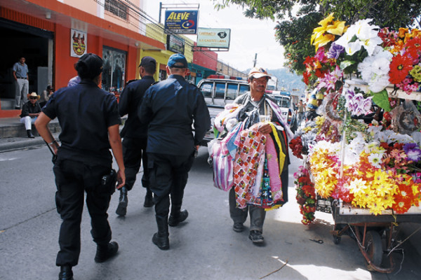 Un policía por cada 689 personas posee la ciudad de Danlí