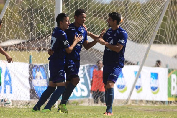Motagua salió vivo y clasificado