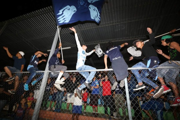 Motagua cayó y Gimnástico se quedó con la Copa Larach