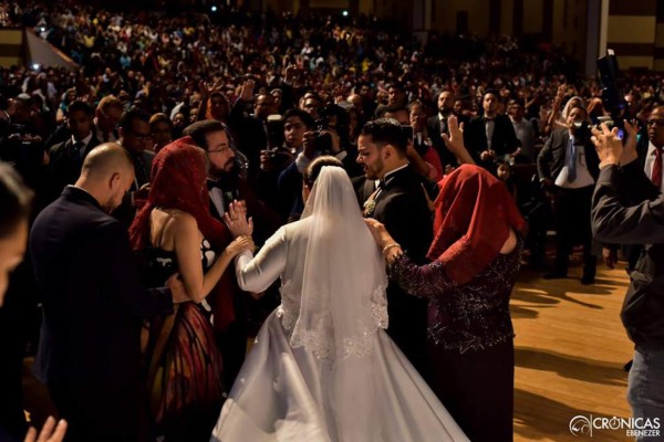 Fotos de la masiva boda de la hija del pastor German Ponce