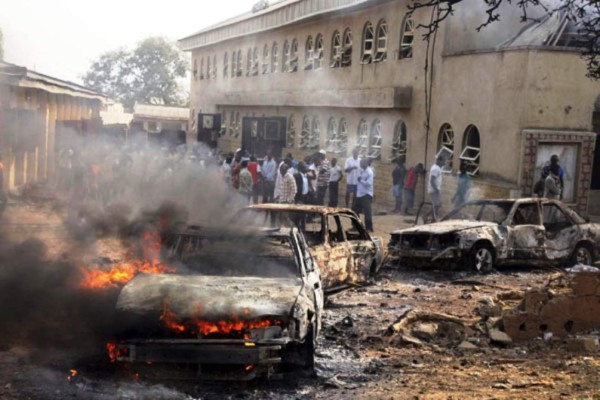 71 muertos y 124 heridos por doble atentado en Nigeria
