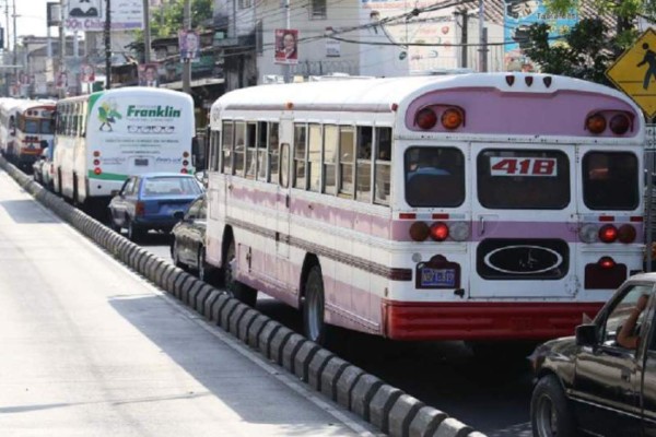 El Salvador juzga a 308 pandilleros por paralizar transporte y matar choferes en 2015&nbsp;