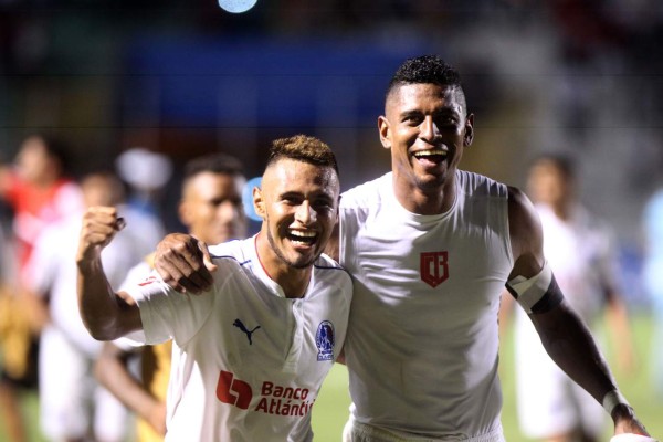 Plaza Amador recibe al Olimpia este jueves a las 8:00 PM en el Rommel Fernández