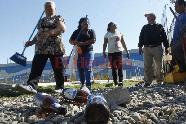 Destrucción y daños en el estadio Morazán tras disturbios en la semifinal Real España vs Marathón