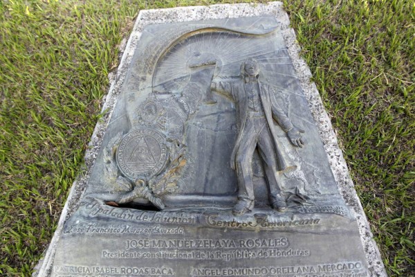 Tumba de Francisco Morazán luce imponente