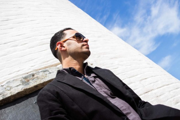 Alan Mencía, villano en 'Bajo el mismo cielo”