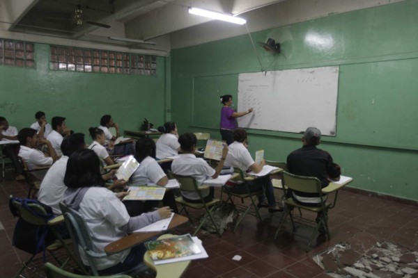Cambio de horario escolar liquidaría jornada nocturna