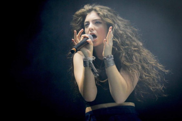 ¿Qué estrellas de la música están por lanzar nuevos discos?