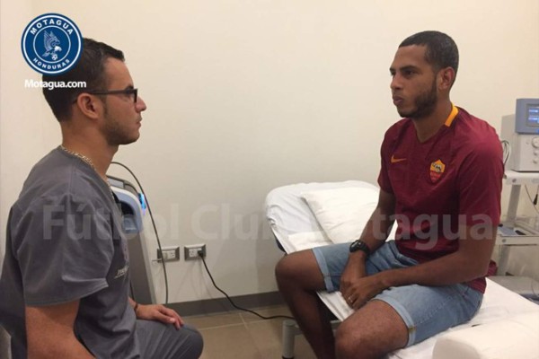 ¿Cómo sigue Eddie Hernández tras la operación en su pómulo derecho?