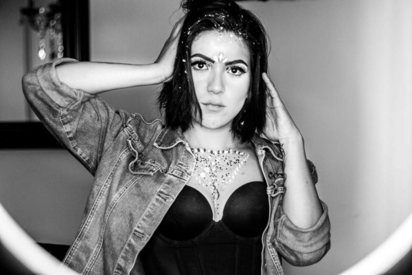 Cantante, fotógrafa y activista, así era Ebony Ortiz, la cantante asesinada en México