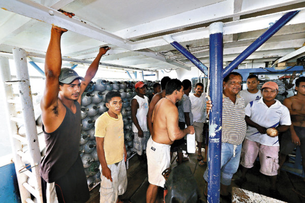 Buzos langosteros de La Mosquitia desafían a la muerte para sobrevivir