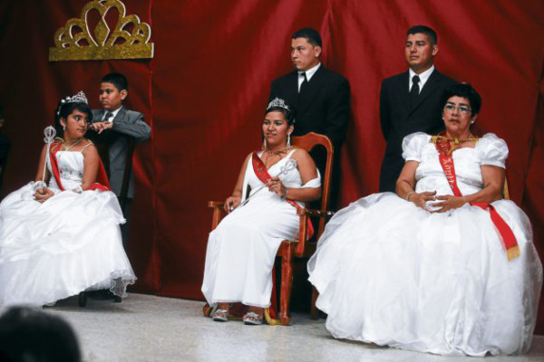 Coronan a tres nuevas soberanas