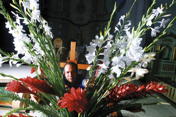 Alex Caballero, el genio artístico de Suyapa