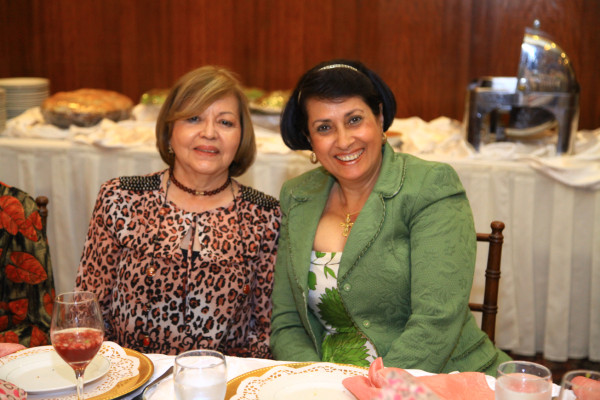 Alegre bienvenida para Olivia