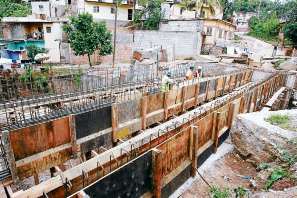Amenazan con toma de carretera