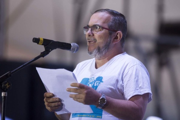 FARC lamentan rechazo a acuerdo en plebiscito y reiteran voluntad de paz