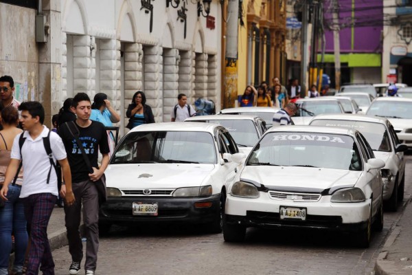 Tarifa de taxis colectivos vuelve a L 13 a partir del lunes