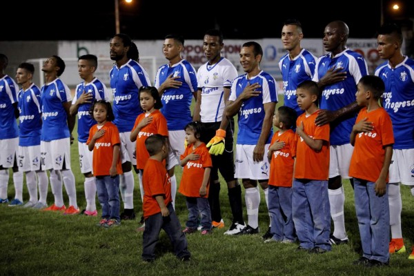 Honduras Progreso remontó y venció 2-1 a Pumas