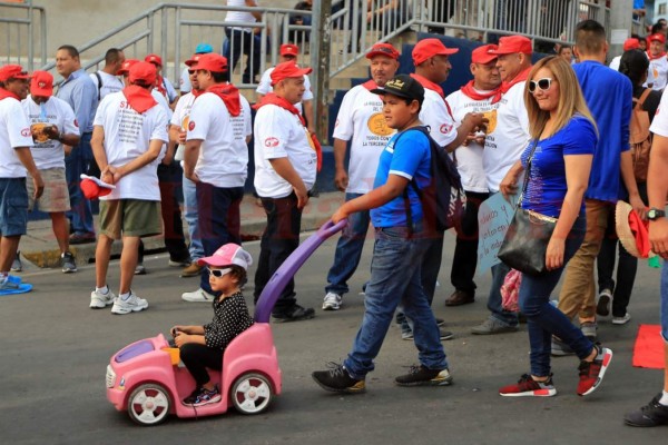 La marcha de los trabajadores del 1 de mayo en el lente de EL HERALDO