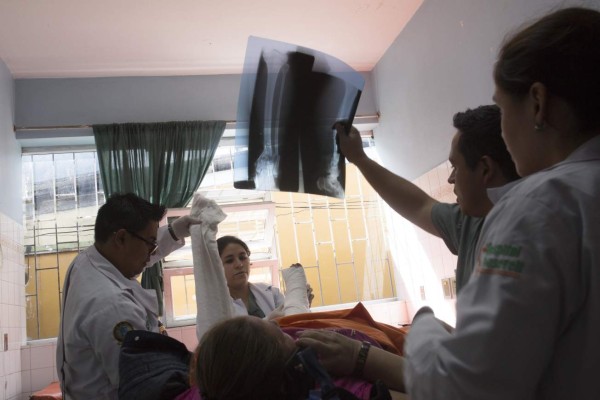 Las 12 imágenes más desgarradoras del ataque a hospital de Guatemala por miembros de la MS-13