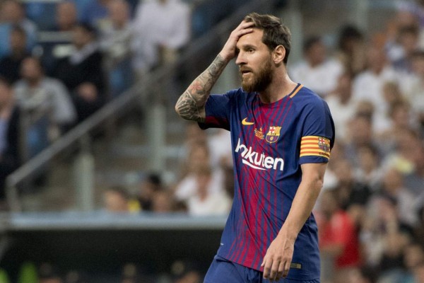 Las caras de la frustración de Lionel Messi tras caer en la Supercopa