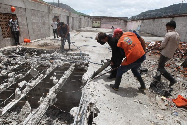 Inicia la demolición del Mirna