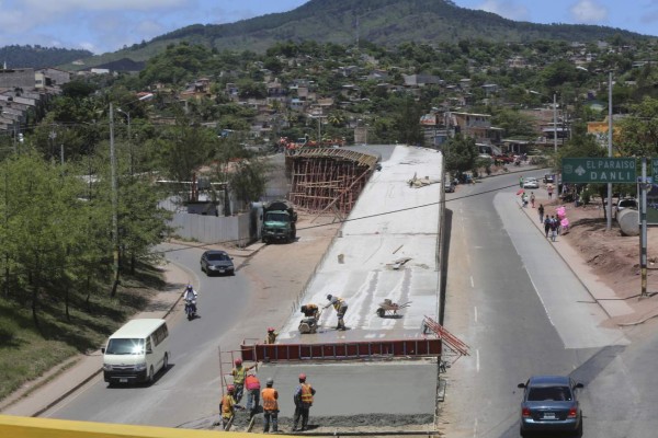 Primer paquete de inversión vial capitalina toma impulso