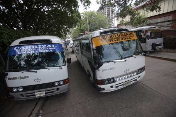Taxis no saldrán de circulación en los troncales del Trans 450