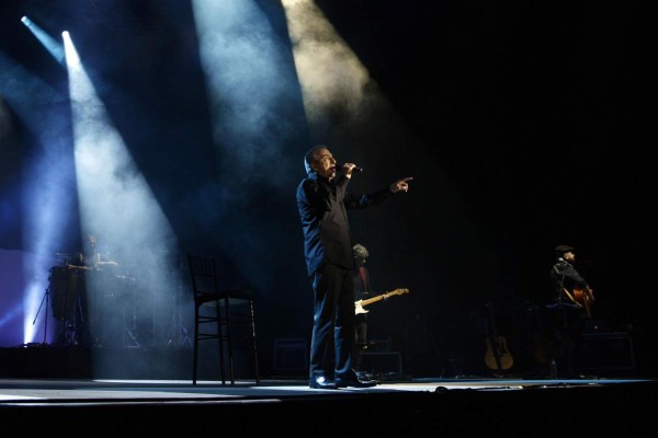 Perales se despidió a lo grande del público catracho