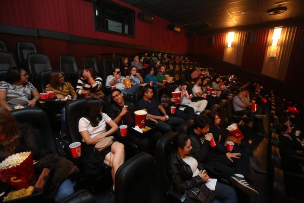 Euforia por Christian Grey ya comenzó