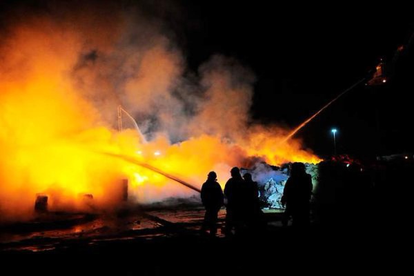 Mueren 16 ancianos al incendiarse su asilo